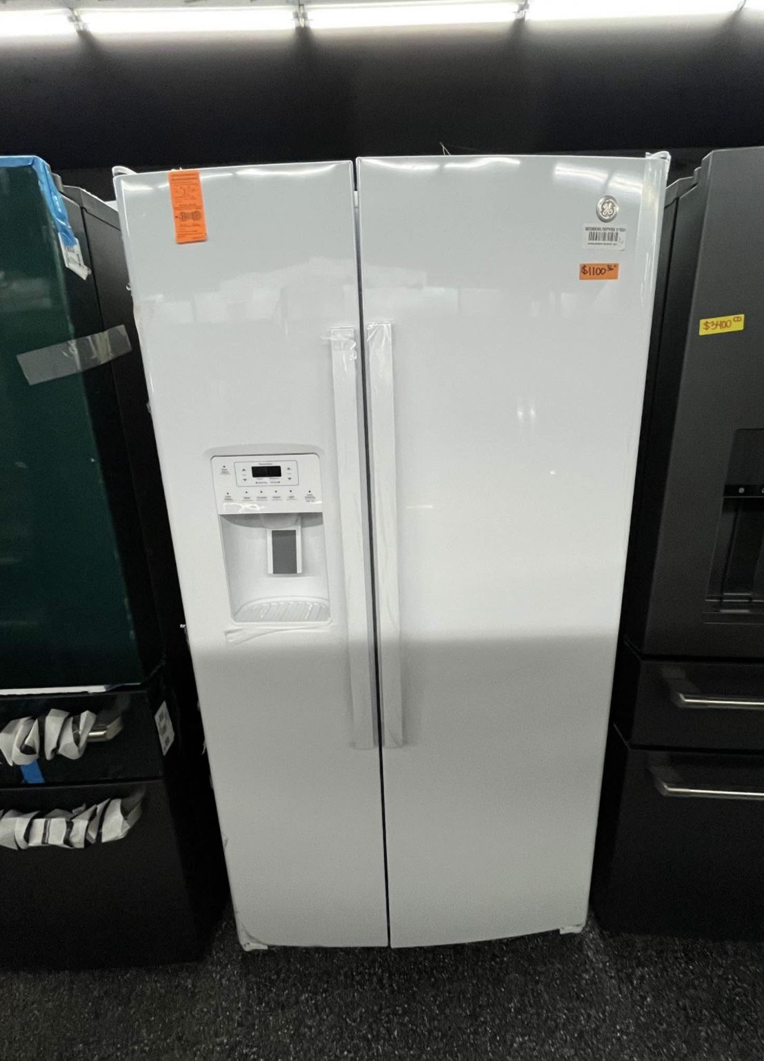 New Open Box Side By Side White Refrigerator GE 36” Wide