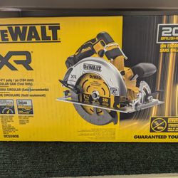 Dewalt Circular 7-1/4" Saw DCS590B  Tool Only