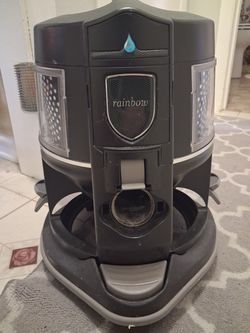 Rainbow vacuum