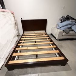 Full Sized Bed 