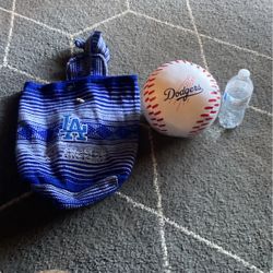 LA DODGER YARN BAG/backpack And Rubber Dodger Baseball 27” Around. Sold As Set For 20$ 