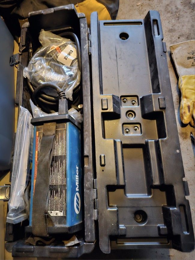 Miller Maxstar 161 STL TIG and Stick Welder