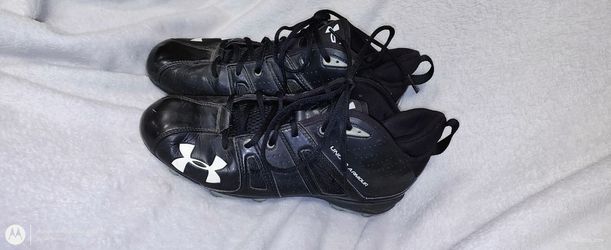Under Armour football cleats