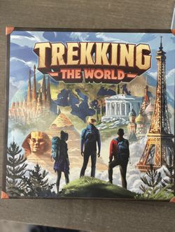 Trekking The World ( 1st edition ) Board Game
