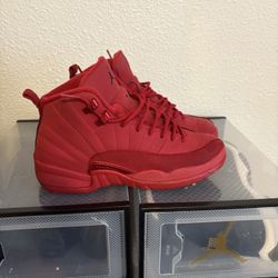 Jordan 12 Gym red