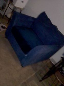 Love seat
