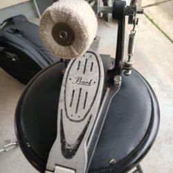 Pearl dum pedal 