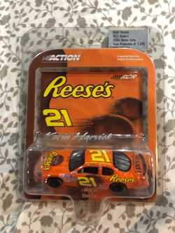 Reesie’s car Kevin Harvick