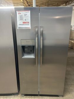 Frigidaire FRSS26L3AF Refrigerator