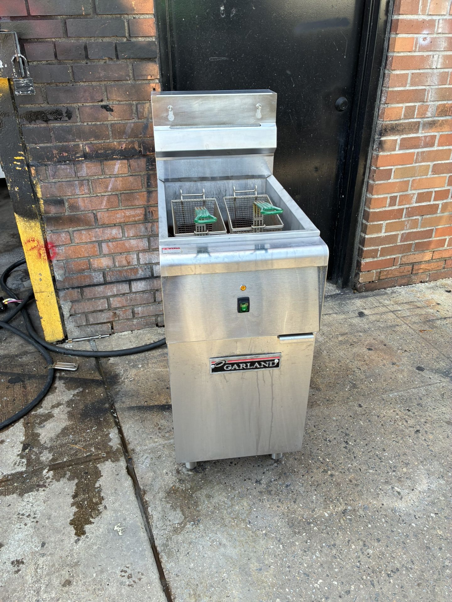 Electric deep fryer  Commercial 