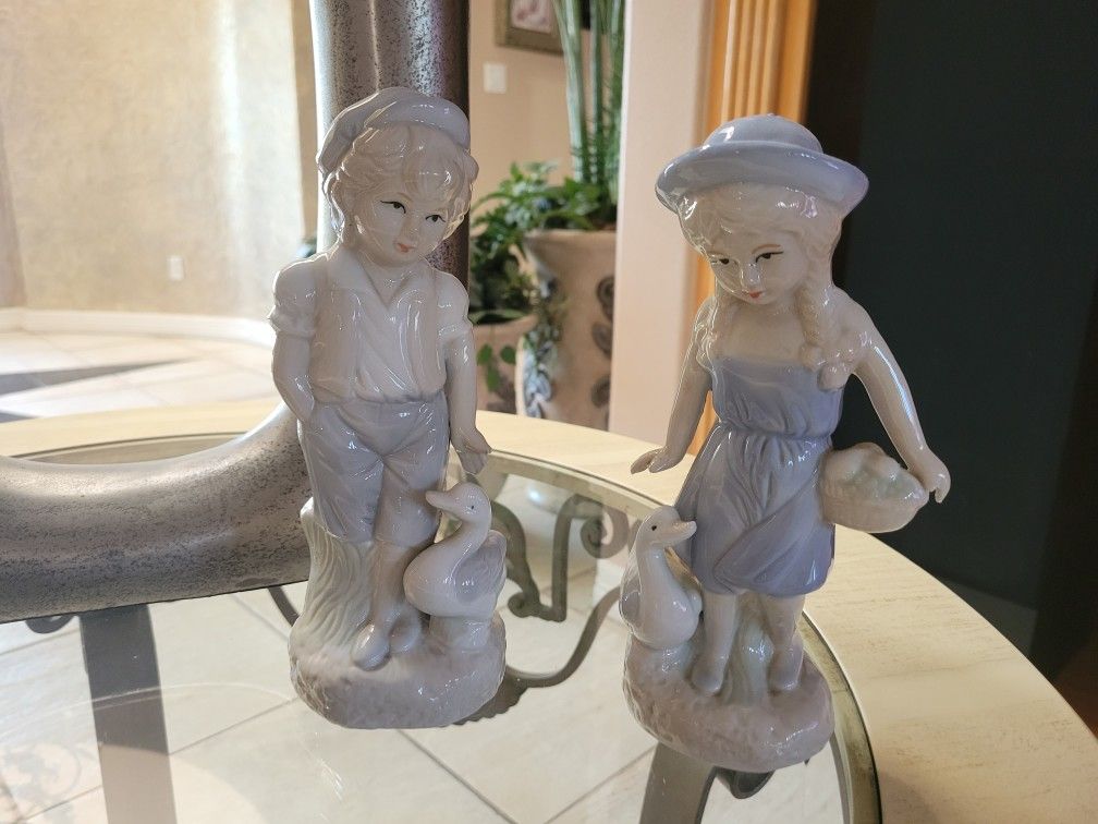 Ceramic BOY AND GIRL FIGURE  FOR PICK UP ONLY