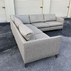 Haverty’s Sectional Sofa 