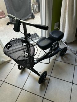 Roscoe Medical Knee Scooter