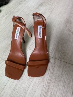 Steve Madden brown high heels