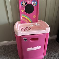 Minnie Mouse Vanity 