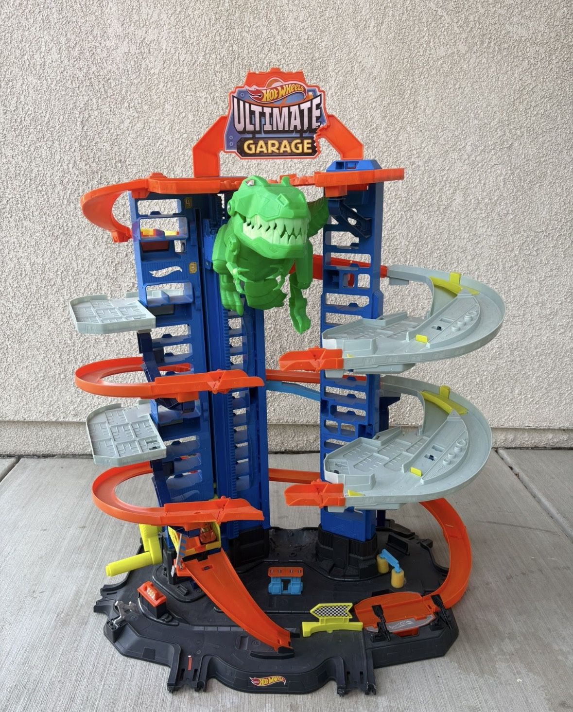 Yard Sale - Kids Toys, Furniture, Clothes! 