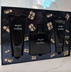 Bleu Chanel Set