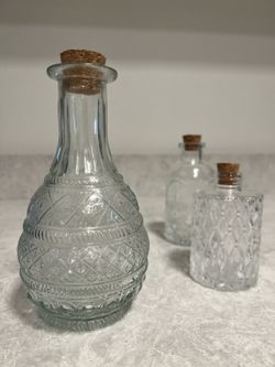 3 piece corked glass bottle set
