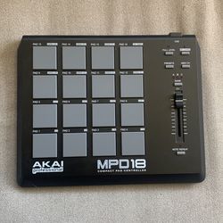 AKAI Pro MPD 18 Controller