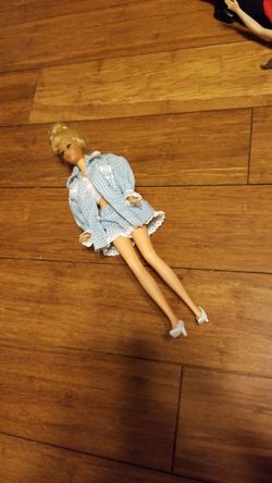 Francie Barbie bendable legs