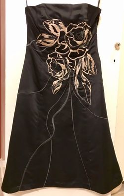 Like New White House Black Market Dress Size 4
