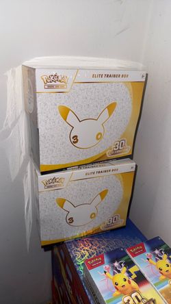 30th celebration Elite trainer box