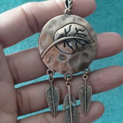 Leaf Pendant Necklace 