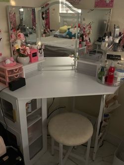 Audryanna Vanity