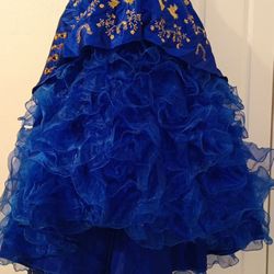 Vestido Sais 8 Tiene Corset Limpio Con Una Sola Puesta 