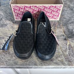 Black Van’s Shoes
