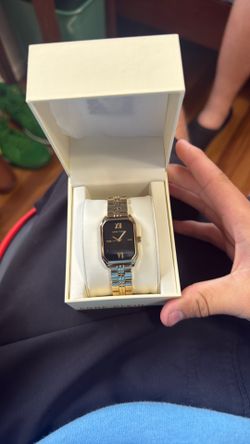 ANNE KLEIN gold watch