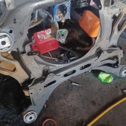 04 Vw Touareg Front Subframe 