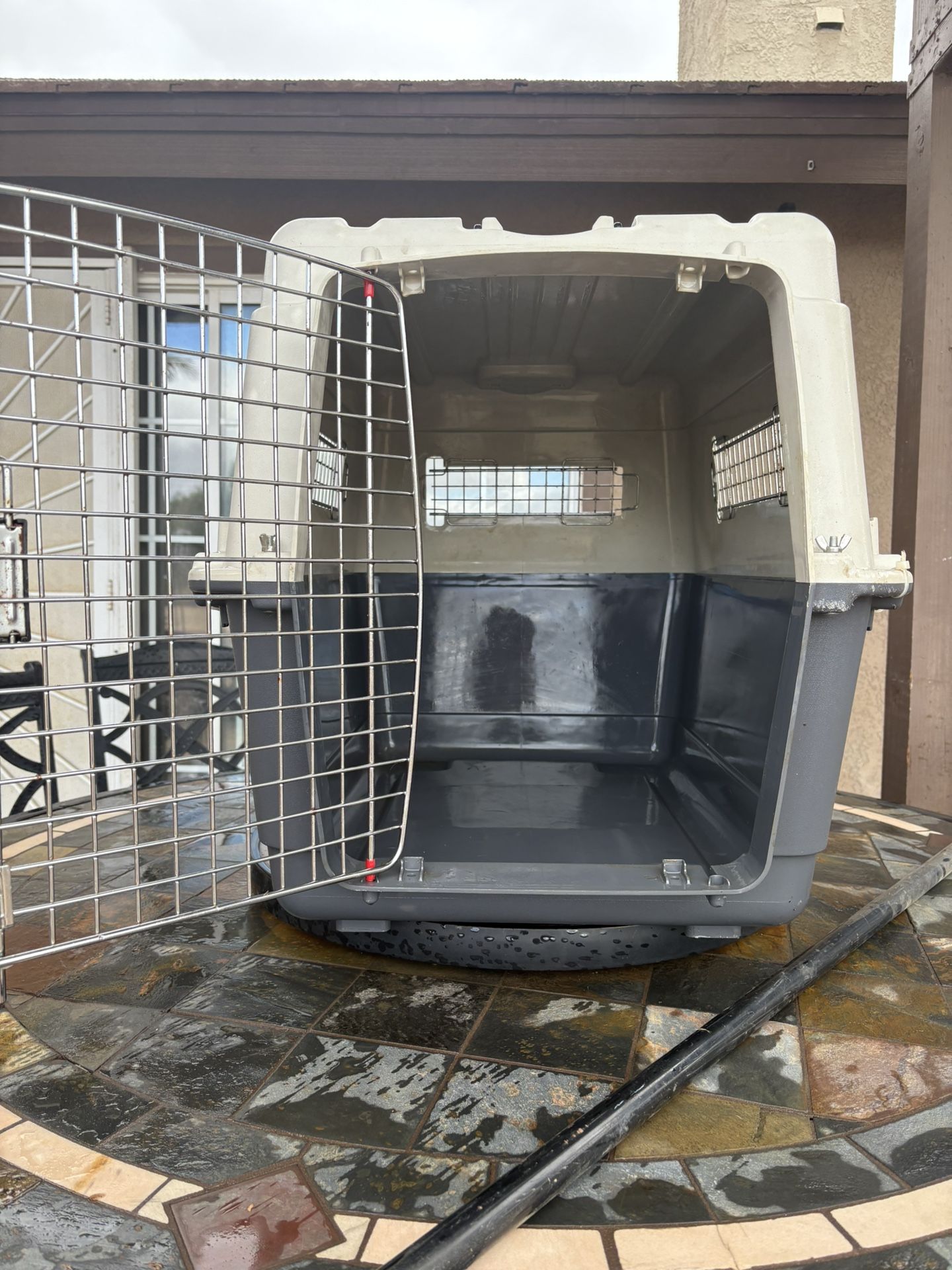 Dog Crate 