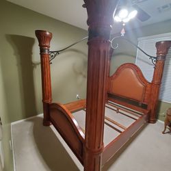 Canopy Queen Size Bed Frame 