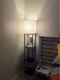 Coffee table cube, 2 standing lights, & fan