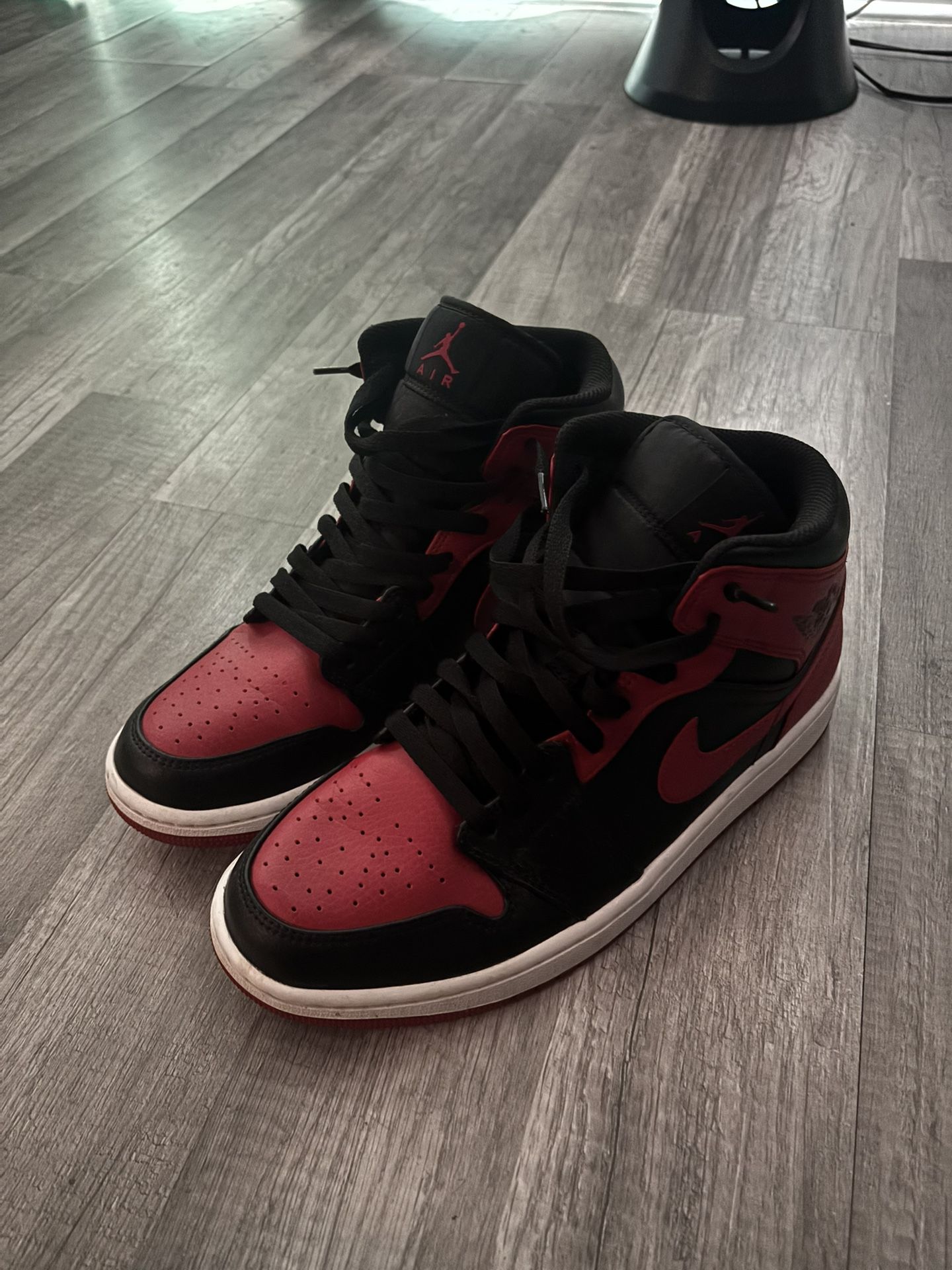 Jordan 1 Size 9m