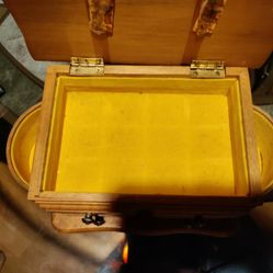Vintage Jewelry Keeper With Hidden Side Compartments 7 1/2 Inches X 4 Inches