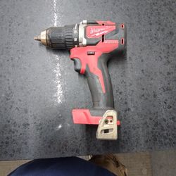Milwaukee Drill Driver 