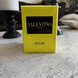 Valentino Donna yellow dream  !AUTHENTIC!