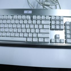 Eagle Tec Light Up Keyboard (blue Light)