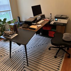 Trendy L-Shaped Desk Less Than 1 Year Old 