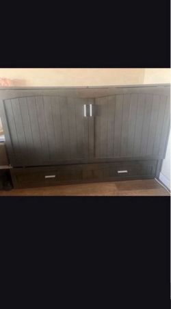 Murphy queen bed