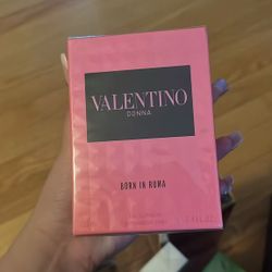 Pink Valentino Perfume