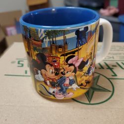 Disney  Coffee  Mug Mickey Mannie and Disney characters