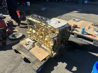 Dd15 Detroit Engines Available 