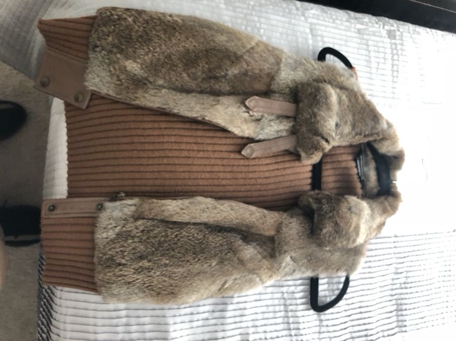 BCBG Vest 10/10 Condition