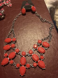 3 Pieces of Paparazzi Jewelry 