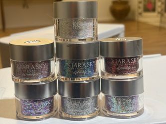 Glitter for nails