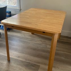 Solid Wood Extendable Table