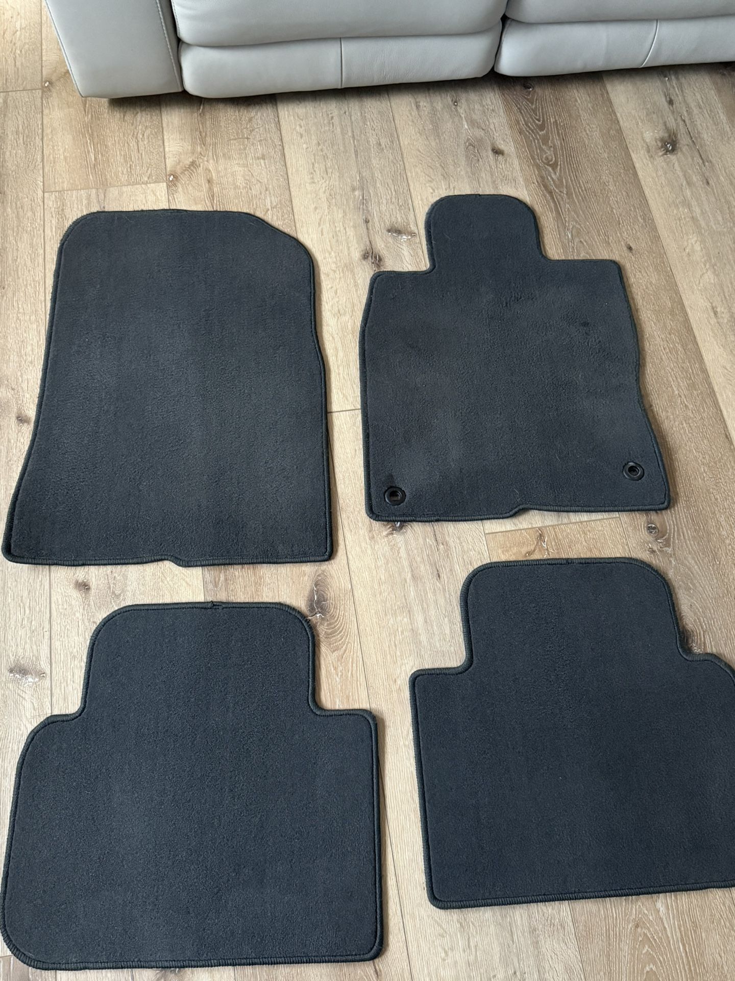 OEM Civic Hatch Set of Floor Mats 